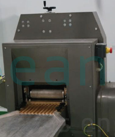 Cutting machine TYPE CM 10 X 1000